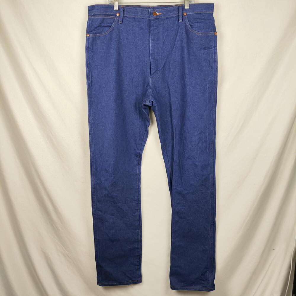 Wrangler Jeans Mens 42x34 Blue Medium Wash Regular Straight Denim 5-Pocket